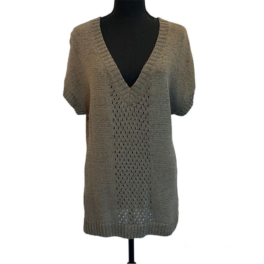 MEXX khaki short sleeve V-neck knit sweater Sz M
